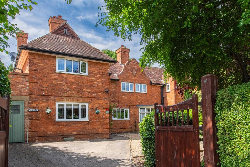 Main image of property: Towcester Road, Northampton