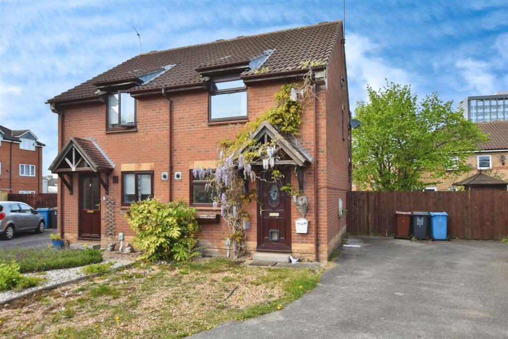 2 bedroom semi-detached house