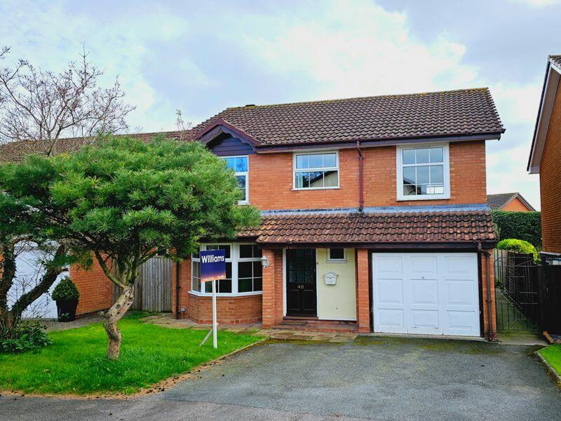 4 bedroom detached house for sale in Hampton Dene, HR1 , HR1