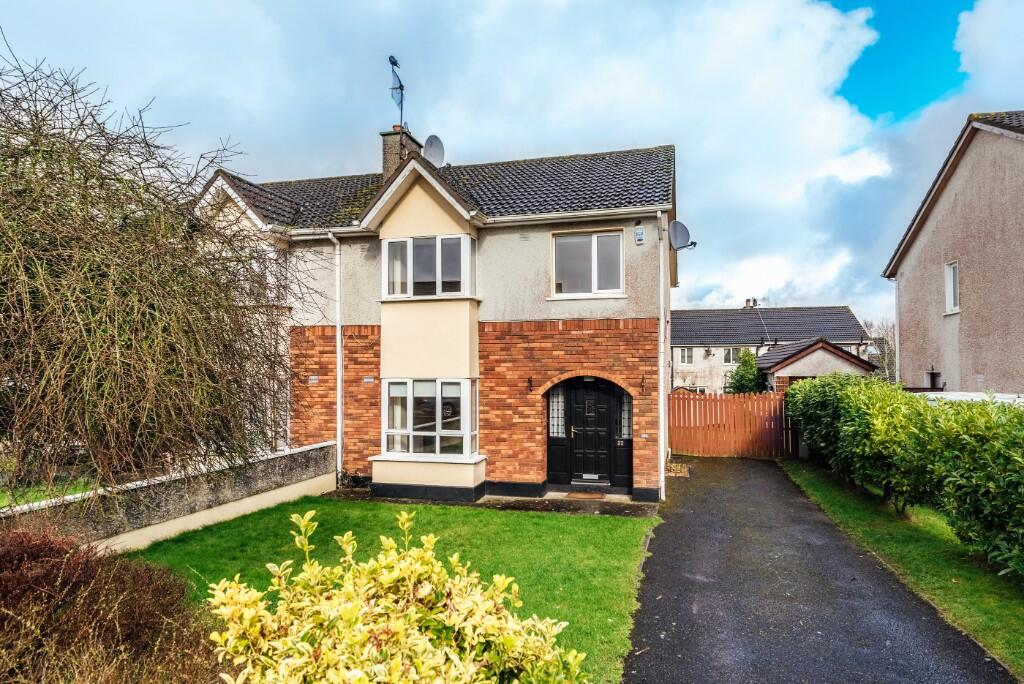 3 bedroom semidetached house for sale in Newbridge, Kildare, Ireland