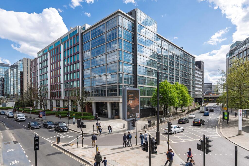 Main image of property: 255 Hammersmith Road, Hammersmith, Greater London, W6