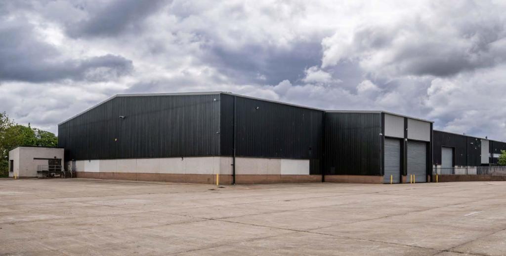 Distribution warehouse for sale in Units AD, Wellheads Terrace