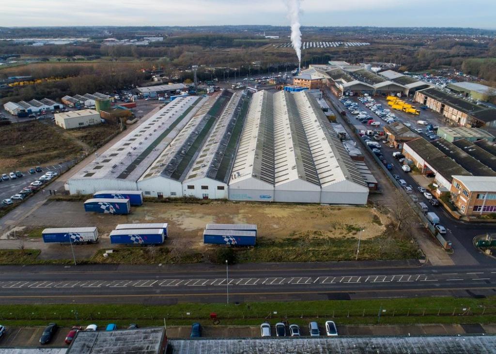 Distribution warehouse for sale in Cheney Manor, Swindon, SN2 2QG, SN2