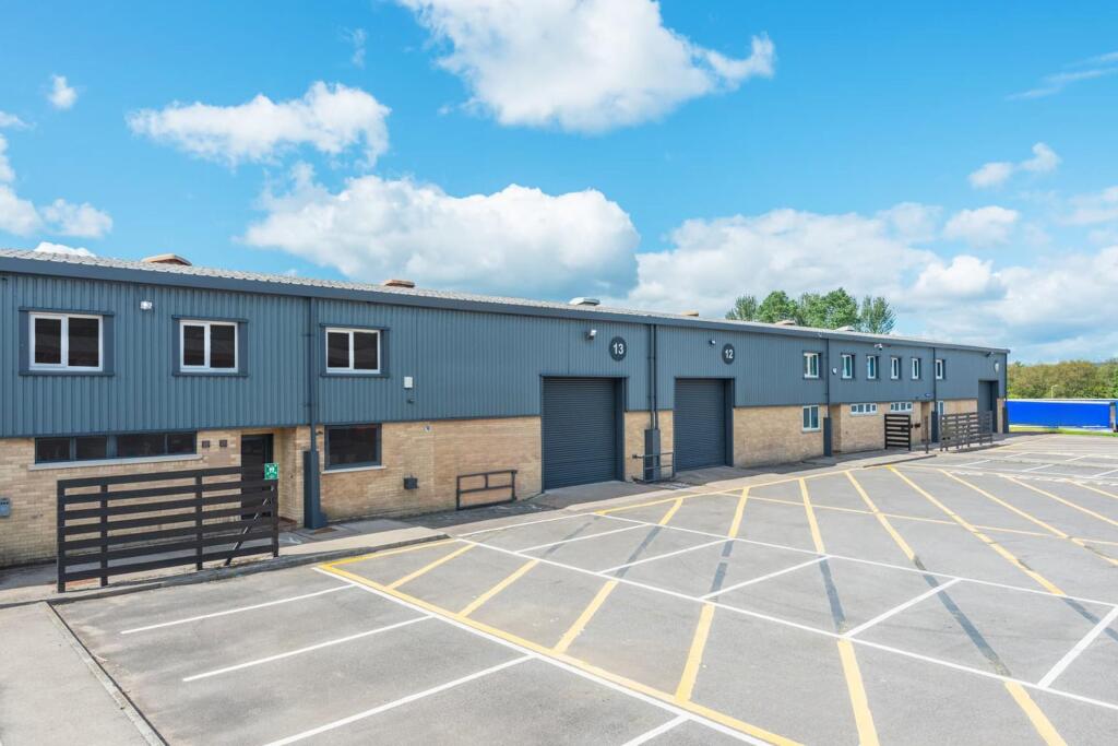 Main image of property: Unit 14, Willow Road, Crumlin, NP11 4EG