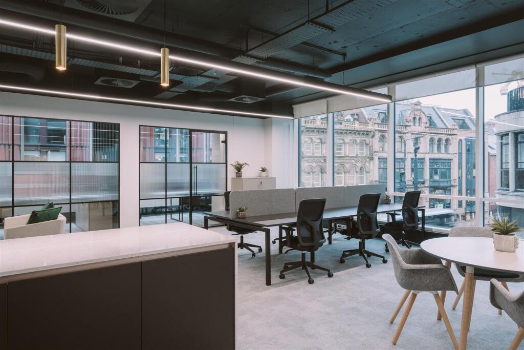 Main image of property: Minerva House, 29 East Parade, Leeds, LS1 5PS