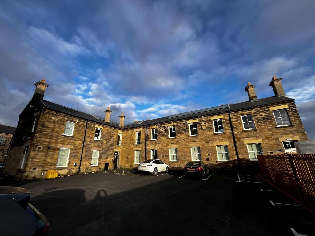 Main image of property: Point 5, The Point, Gateshead Quays, Gateshead, Tyne and Wear, NE8