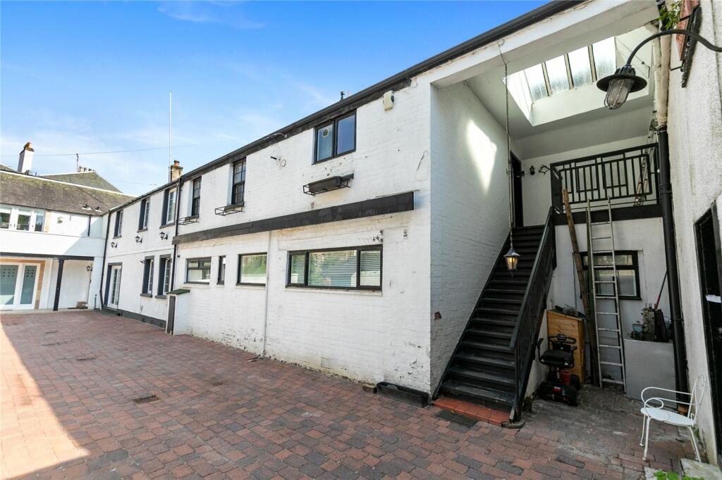 2 bedroom house for sale in 3 Westbourne Gardens Lane, Dowanhill