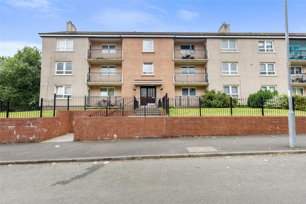 3 bedroom flat for sale in 2/2, 46 Lochburn Crescent, Maryhill, Glasgow