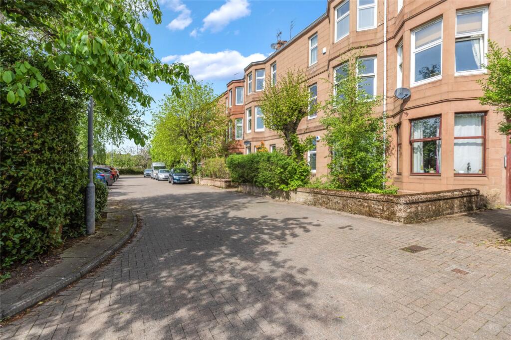 Main image of property: 2/2, 9 Strathcona Street, Anniesland, Glasgow, G13