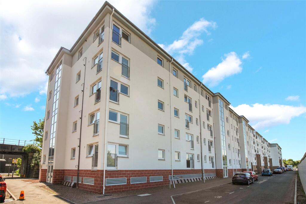 Main image of property: Flat 5/1, 71 Curle Street, Whiteinch, Glasgow, G14