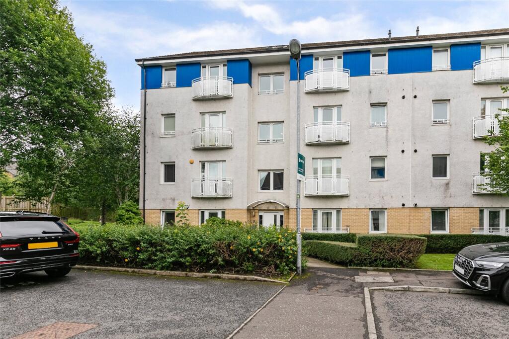 Main image of property: 3/1, 30 Netherton Gardens, Glasgow, Glasgow City, G13