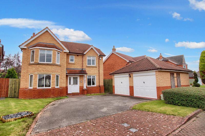 4 bedroom detached house for sale in Washford Close, Ingleby Barwick, TS17