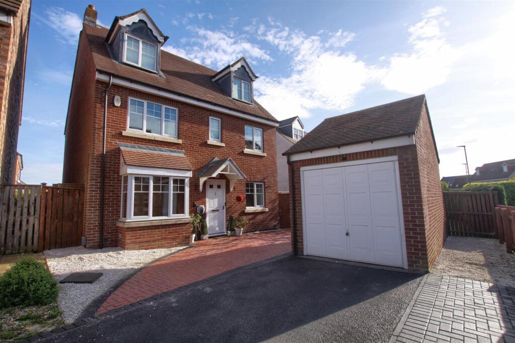 Main image of property: Fishbourne Grove, Ingleby Barwick