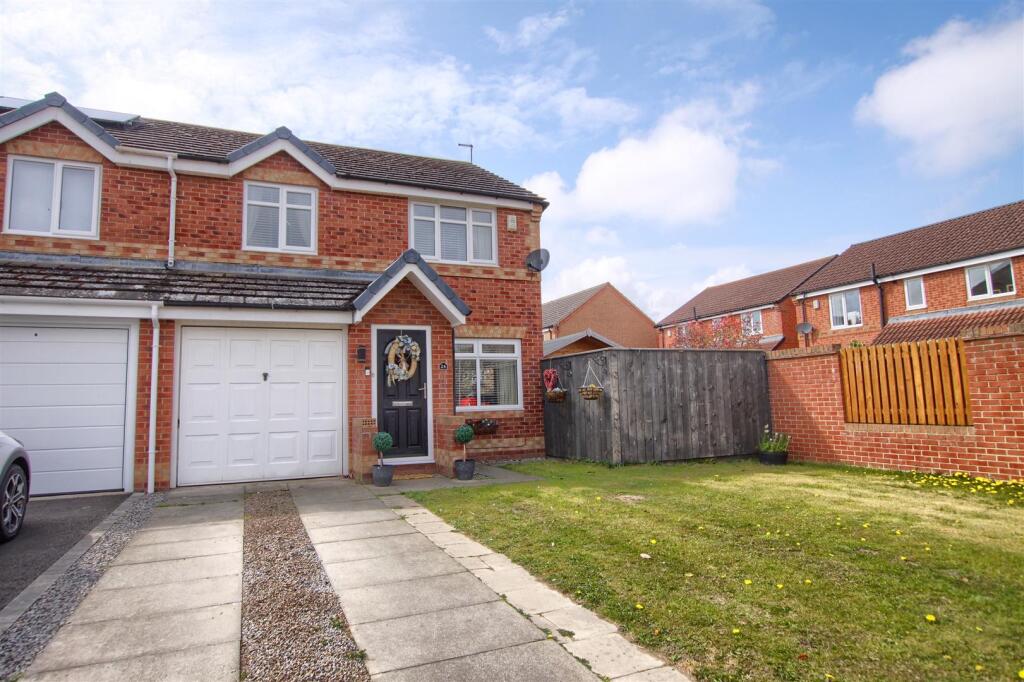 Main image of property: Penderyn Crescent, Ingleby Barwick