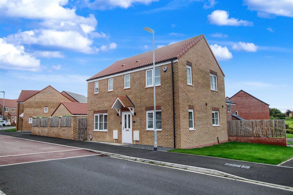 Main image of property: Port Way, Ingleby Barwick