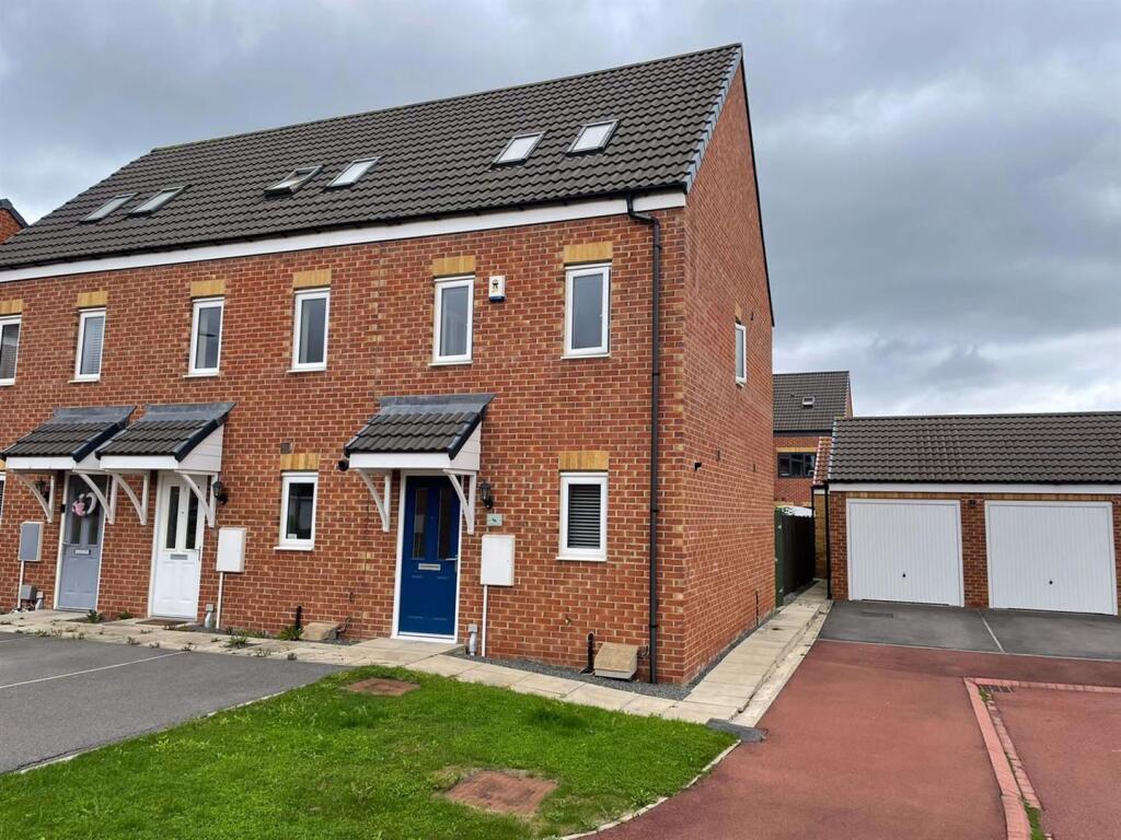 Main image of property: Magnis Close, Ingleby Barwick