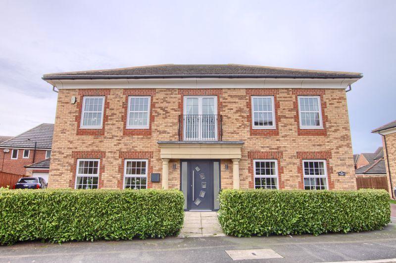 5 bedroom detached house for sale in Brougham Close, Ingleby Barwick, TS17