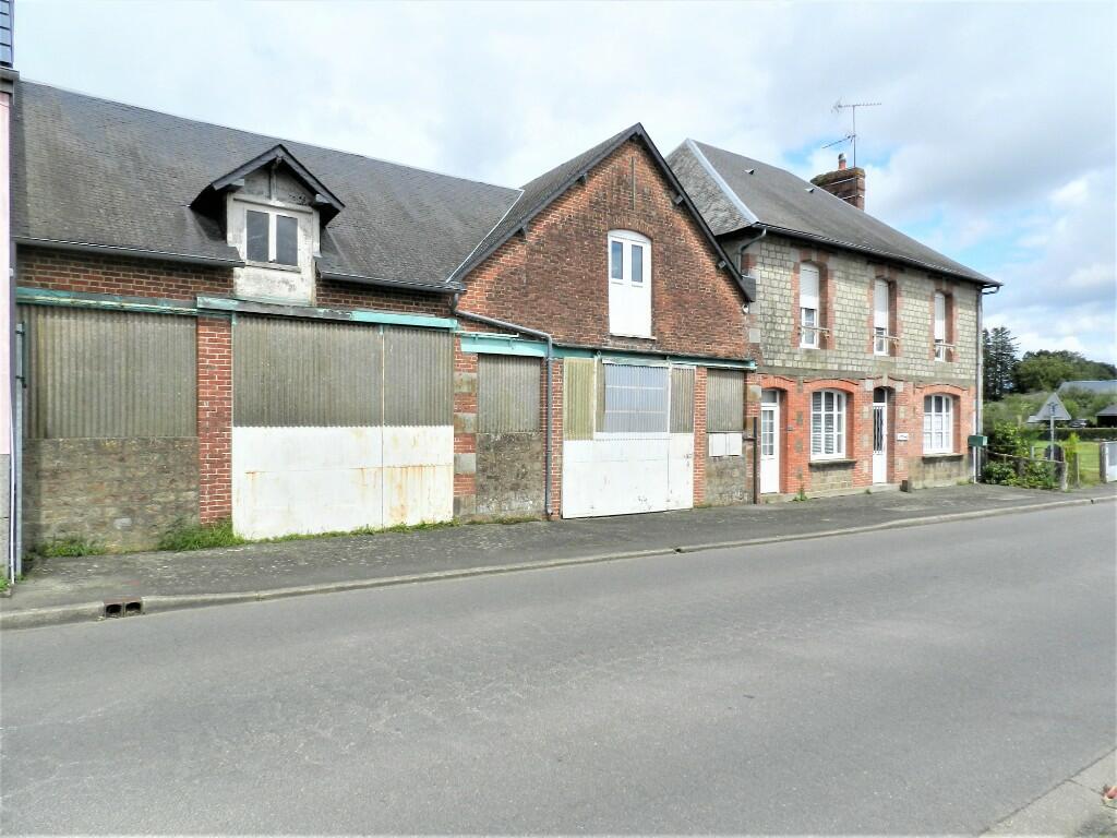 4 bedroom detached house for sale in Mantilly, Orne, Normandy, France