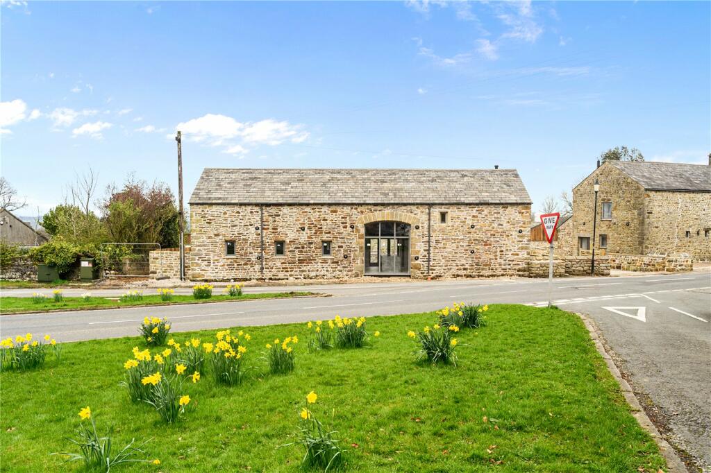 4 bedroom detached house for sale in Over Kellet, Carnforth, Lancashire