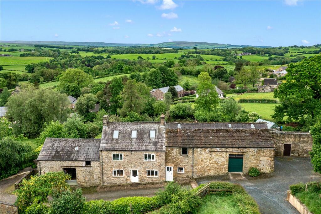 5 bedroom detached house for sale in Cross Lane, Lower Bentham