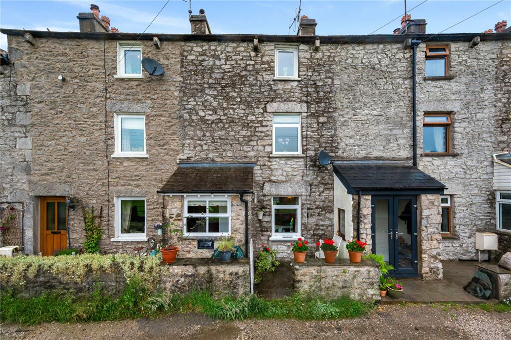 3 bedroom terraced house for sale in Holme, Carnforth, Cumbria, LA6