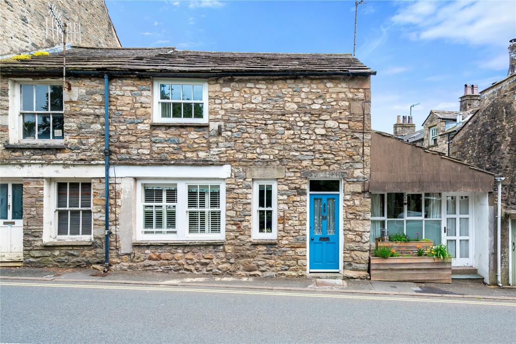 2 bedroom terraced house for sale in Finkle Street, Sedbergh, Cumbria, LA10