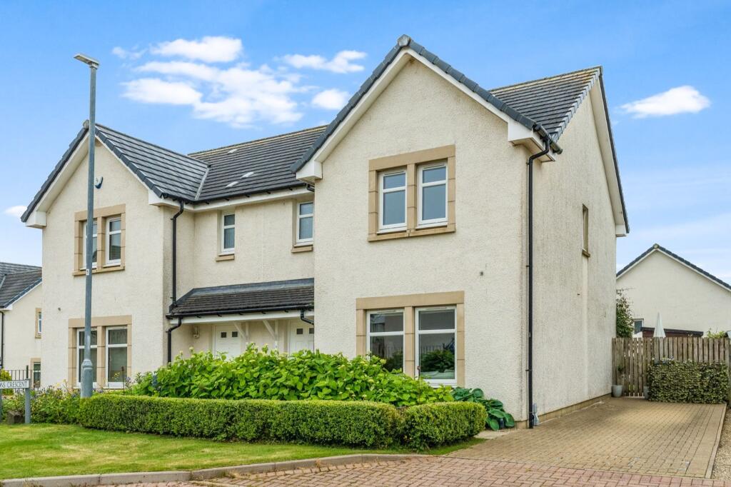 Main image of property: Fulton's Crescent, Fenwick, KA3