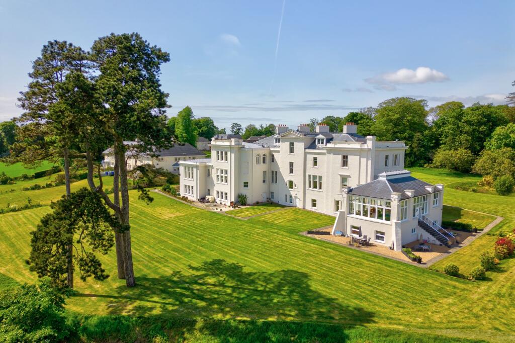 Main image of property: 1 Craighouse, by Crosshouse, Kilmarnock, KA2 0EL