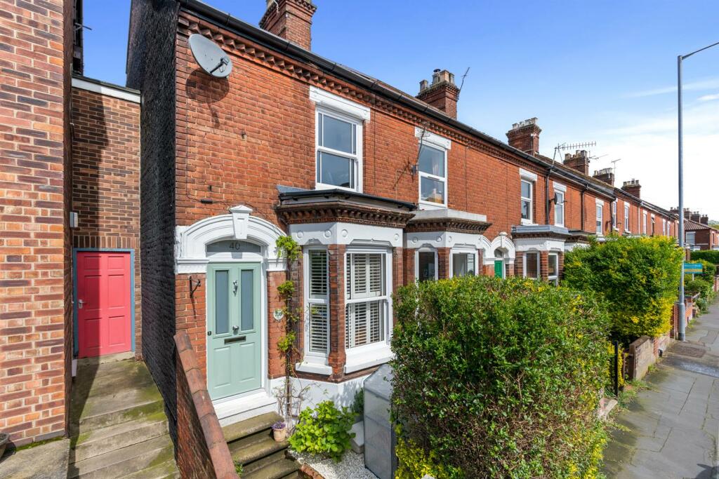 2 bedroom end of terrace house for sale in Denmark Road, Norwich, NR3
