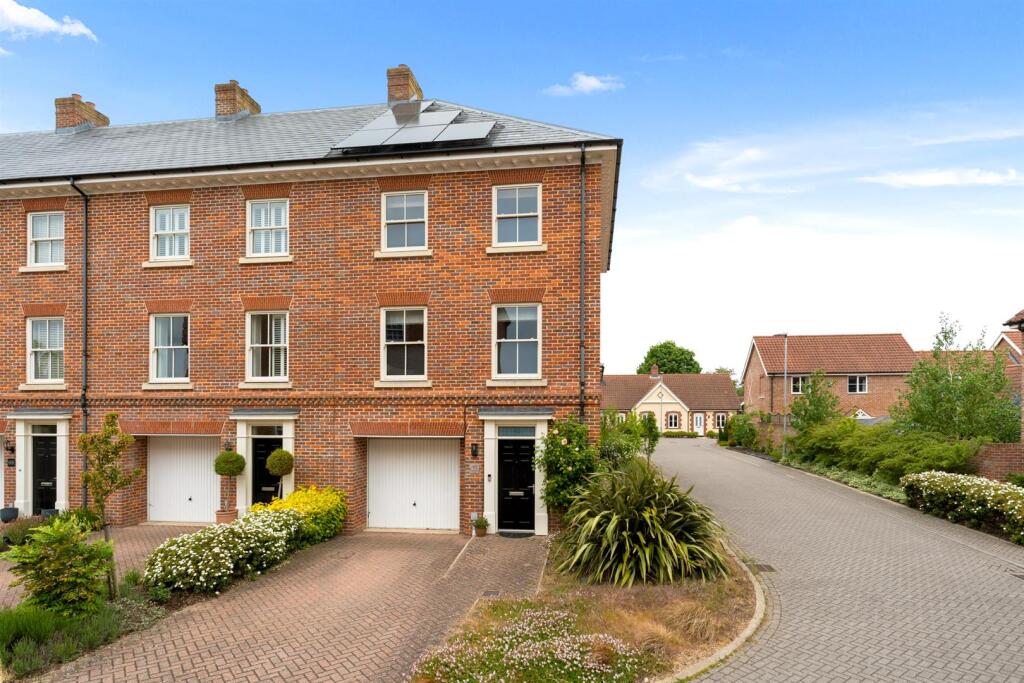 Main image of property: Carshalton Road, Norwich, NR1
