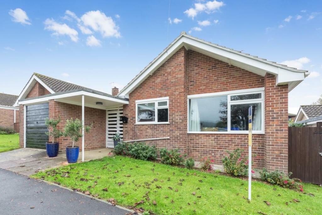 3 bedroom detached bungalow for sale in Hunts Mead, Sherborne, Dorset, DT9