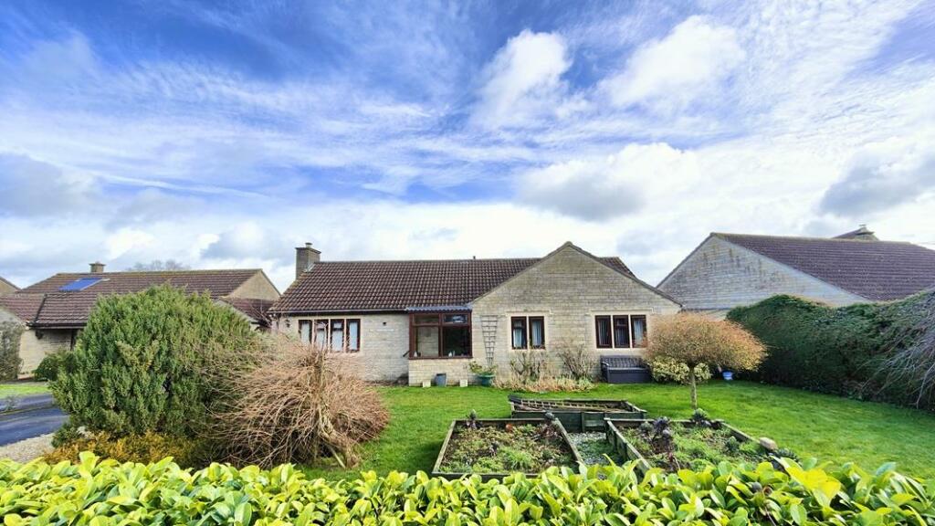 4 bedroom bungalow for sale in Ham Meadow, Marnhull, Dorset, DT10