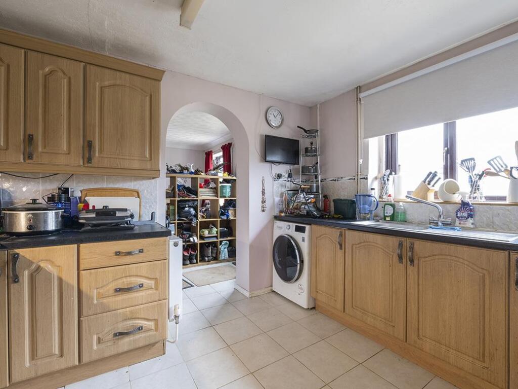 Additional property image - Woodhayes, Henstridge, Templecombe