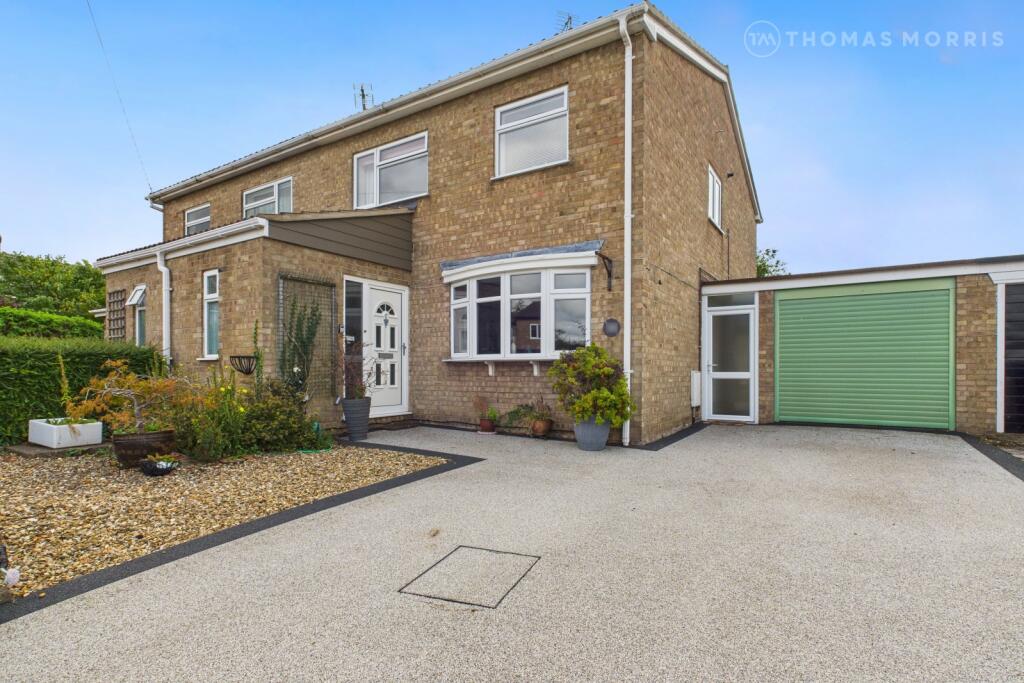 Main image of property: Oaklands Avenue, Wistow, Huntingdon, Cambridgeshire, PE28