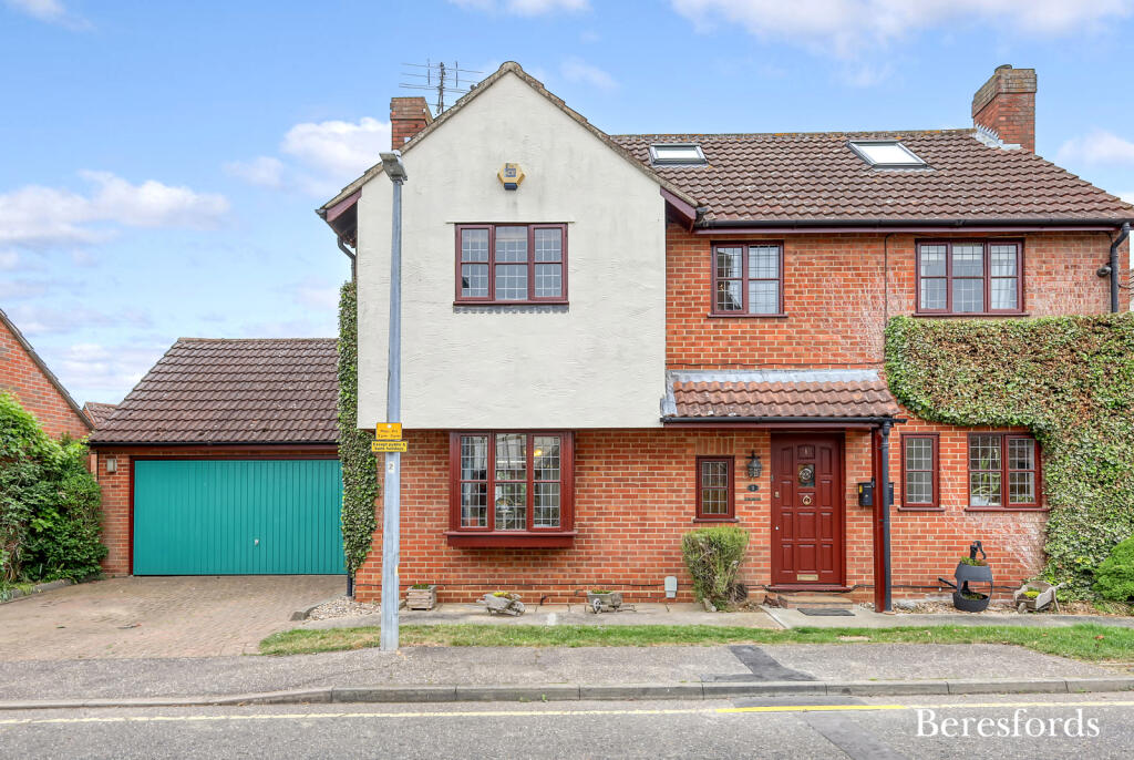 Main image of property: Woodland Close, Hatfield Peverel, CM3