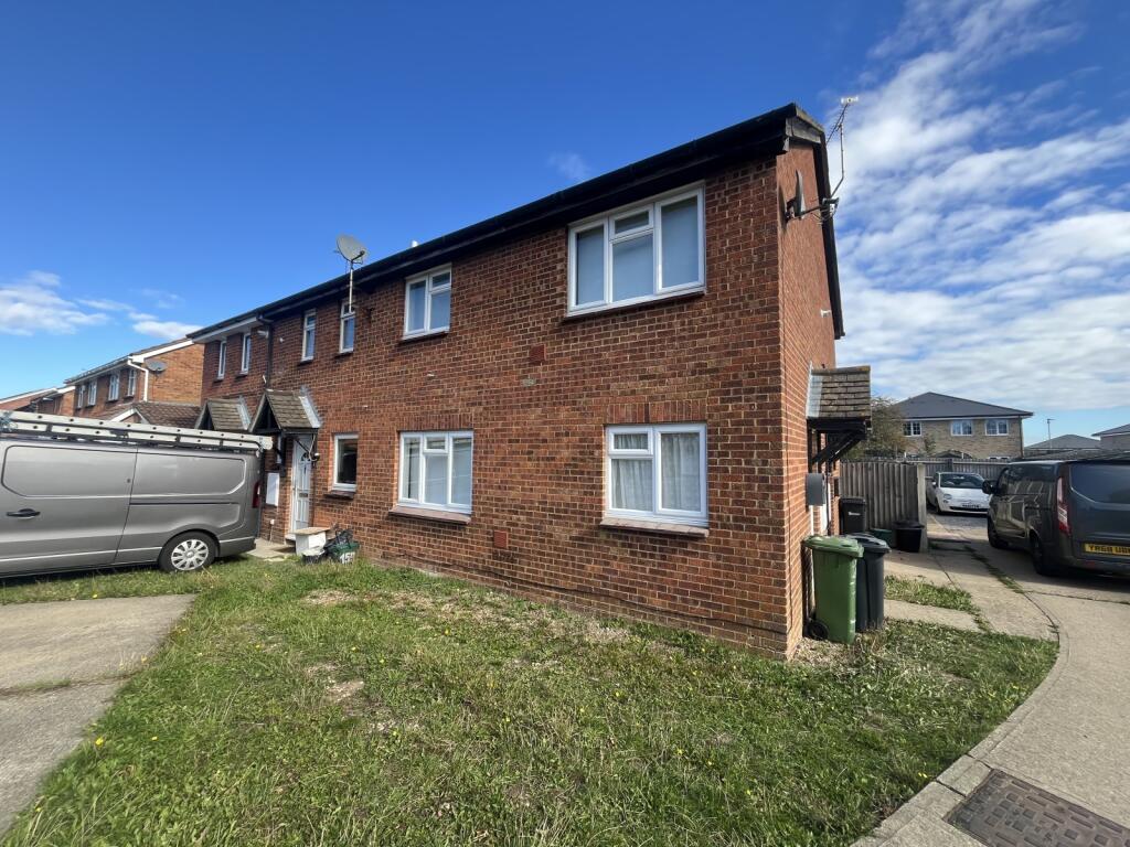 Main image of property: Broadway, Silver End, CM8