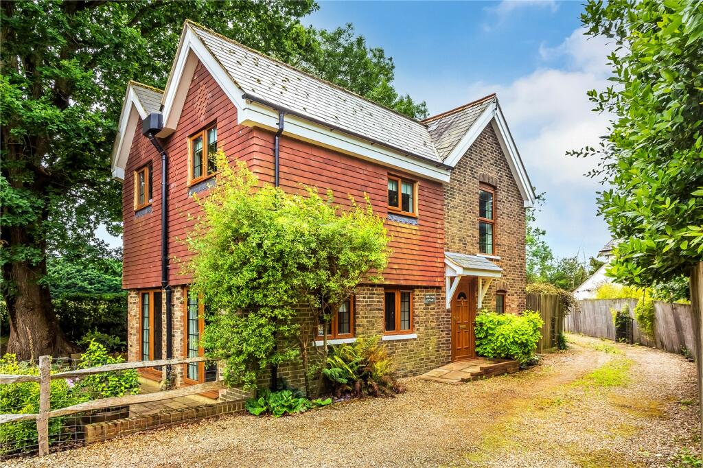 Main image of property: Godstone Road, Lingfield, Surrey, RH7