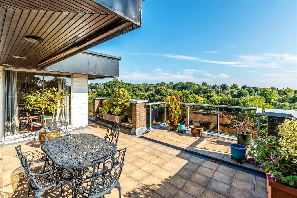 Main image of property: West Hill, Oxted, Surrey, RH8