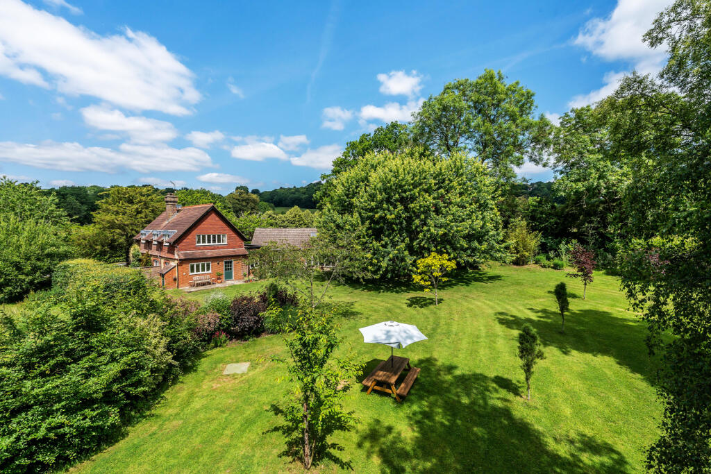 Main image of property: Itchingwood Common Road, Limpsfield, Oxted, Surrey, RH8