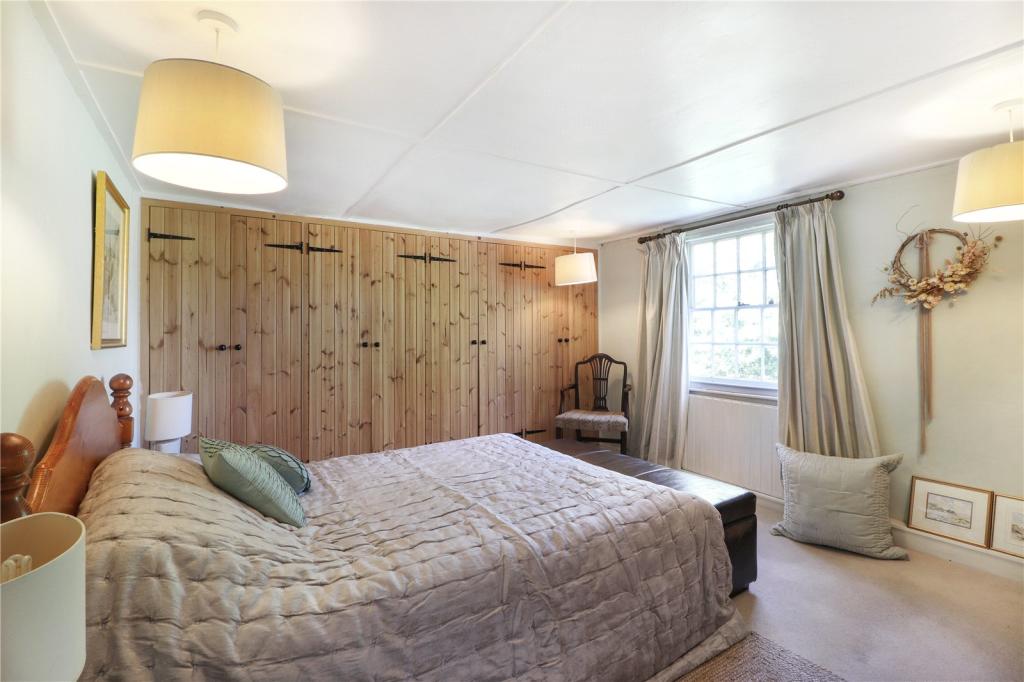 3 bedroom detached house for sale in Main Road, Knockholt, Sevenoaks