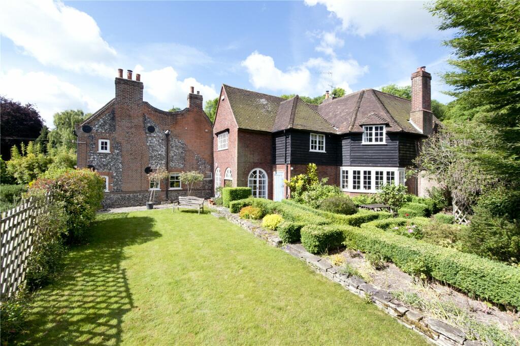 Additional property image - Sparepenny Lane, Farningham, Kent, DA4