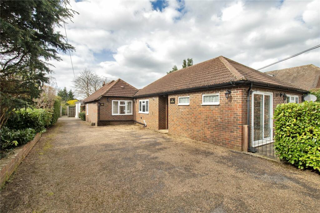 6 bedroom bungalow for sale in Witches Lane, Chipstead, Sevenoaks, Kent, TN13