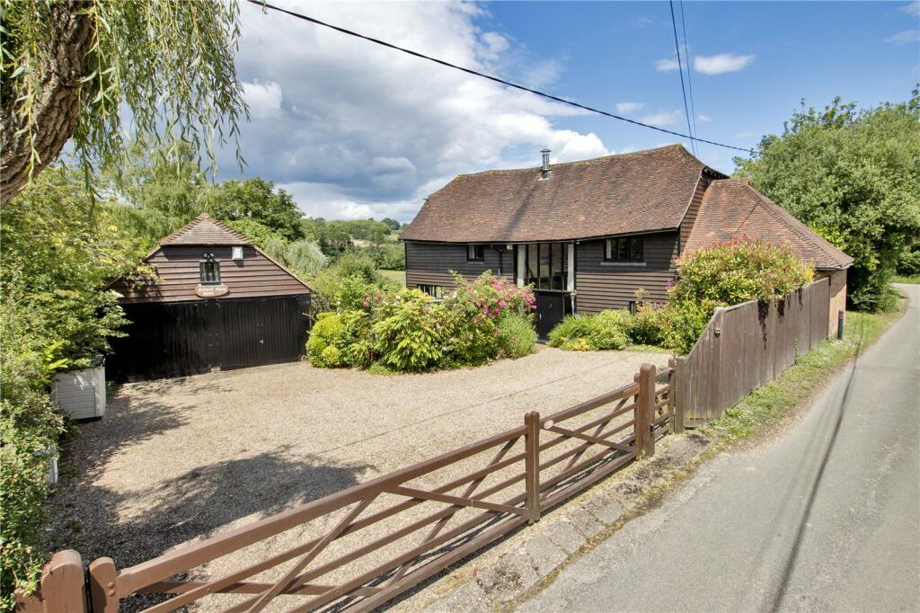4 bedroom detached house for sale in Ladham Road, Goudhurst, Cranbrook