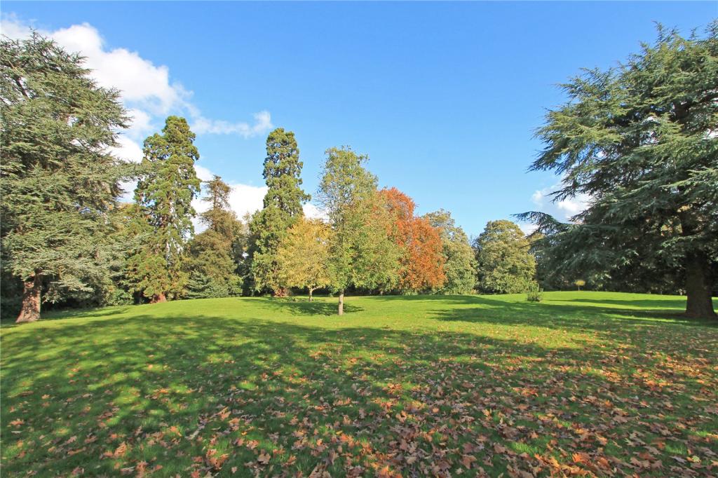 3 bedroom apartment for sale in Douces Manor, St Leonards Street, West