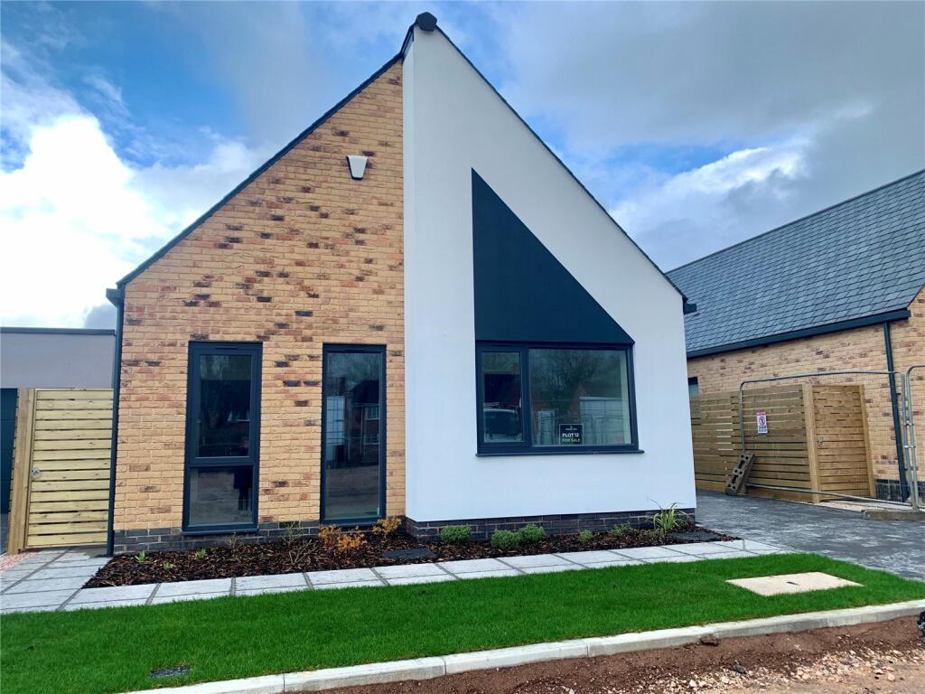 2 bedroom bungalow for sale in The Hartwell, Berkeley Park, Topsham