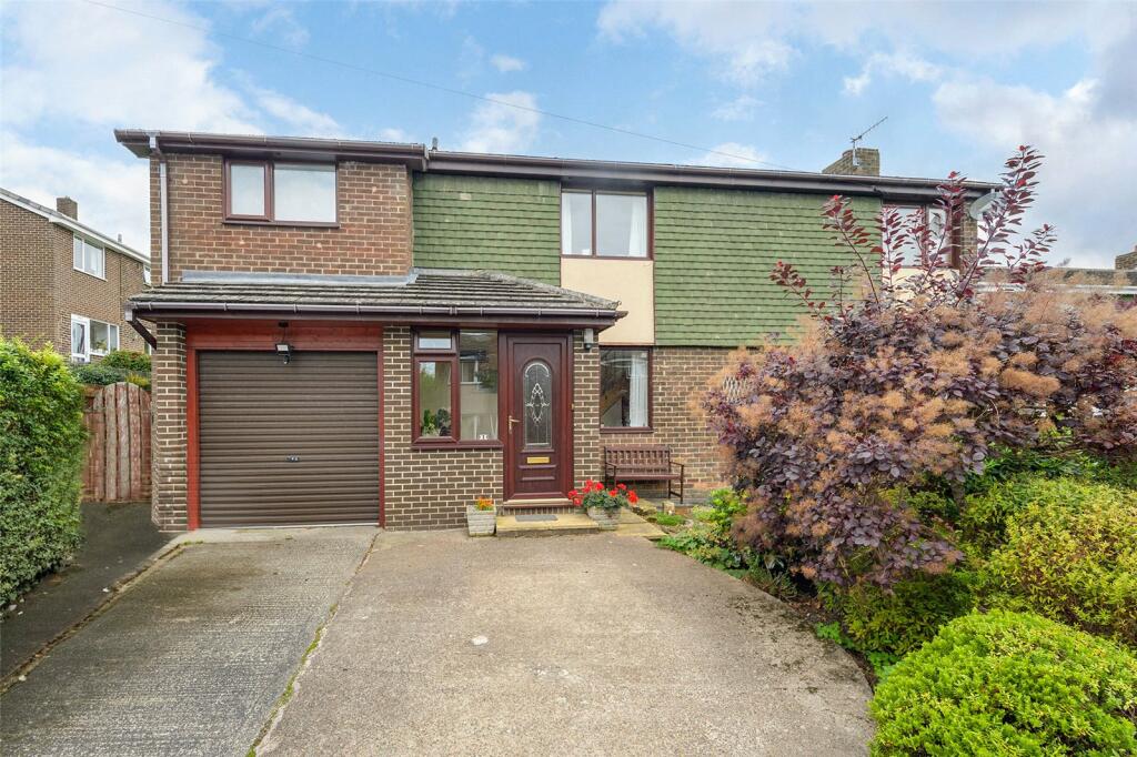 5 bedroom detached house for sale in Gorseway, Morpeth, Northumberland