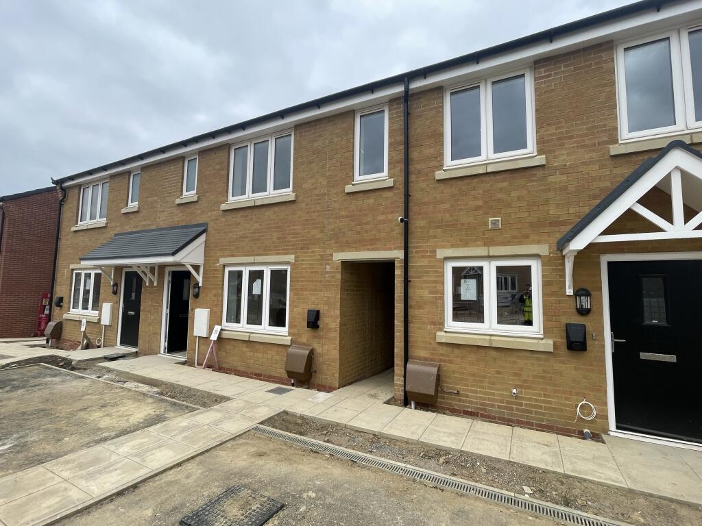 Main image of property: Plot 4, Central Avenue, Kingsthorpe, Northampton, Northampton, Northamptonshire, NN2 8DZ