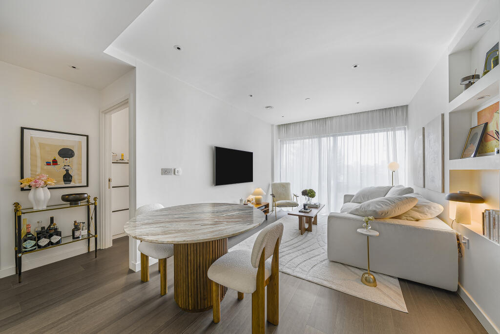 Main image of property: No.2 Upper Riverside, 10 Cutter Lane, Greenwich Peninsula, SE10