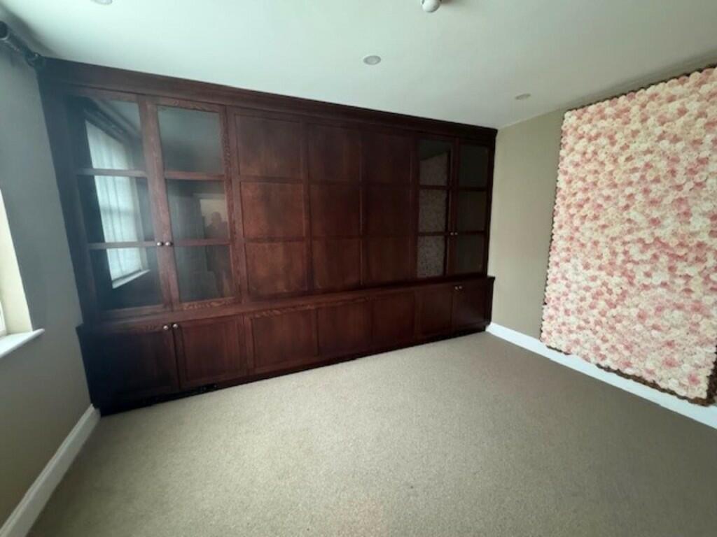 Additional property image - Commercial Property For Rent, Warwick Road, CV35 9ND