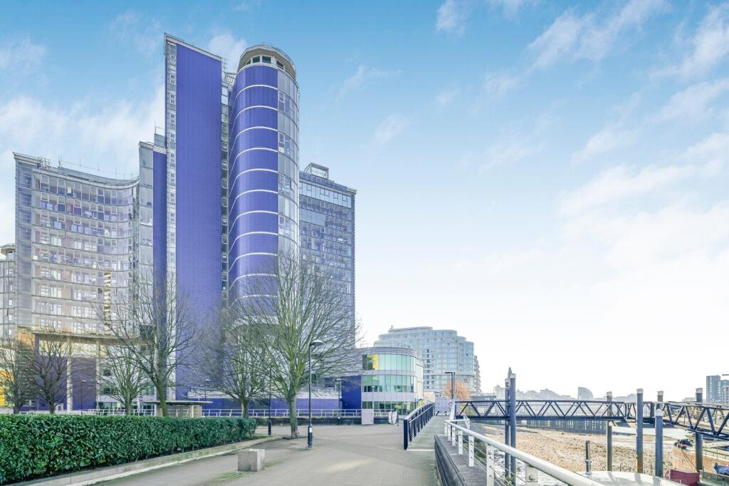 Main image of property: Lombard Road, Battersea, London, SW11